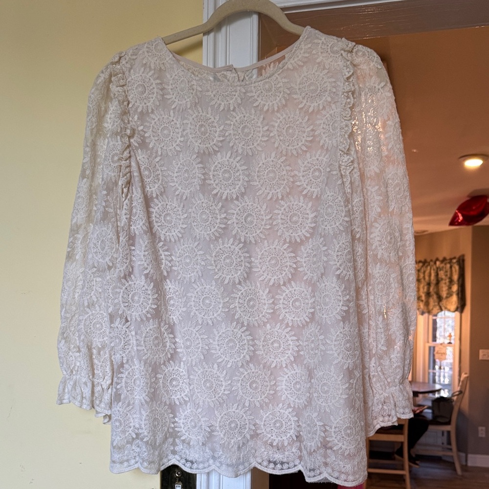 Ivory Lace Long-Sleeve Women’s Top